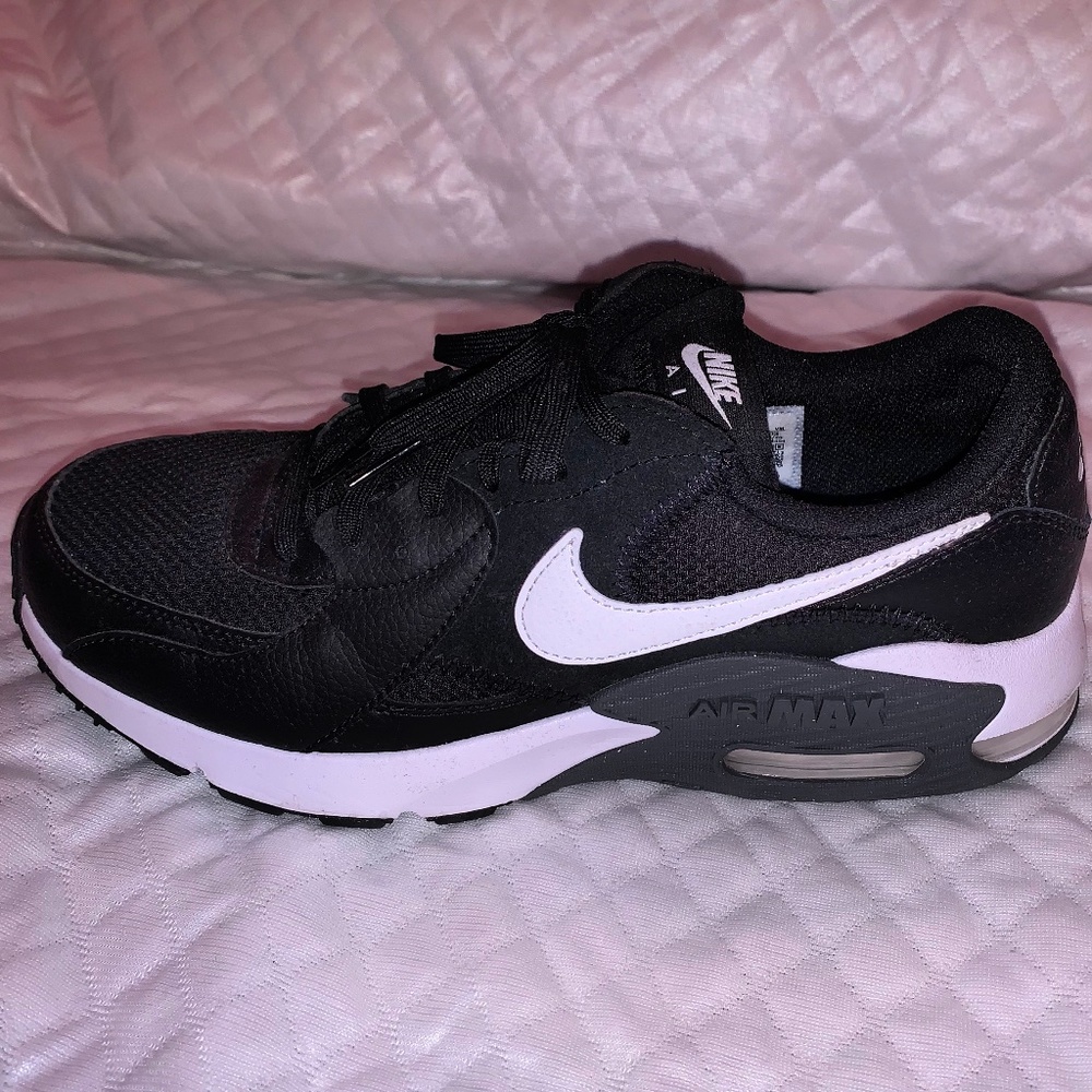 Nike Womens WMNS Air Max Excee Black CD5432-003